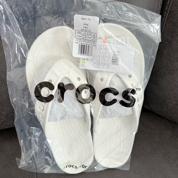 🔥CROCS Classic White Sandals  Women’s size 12 / Men’s size 10 Unisex. 🔥 - Picture 1 of 2